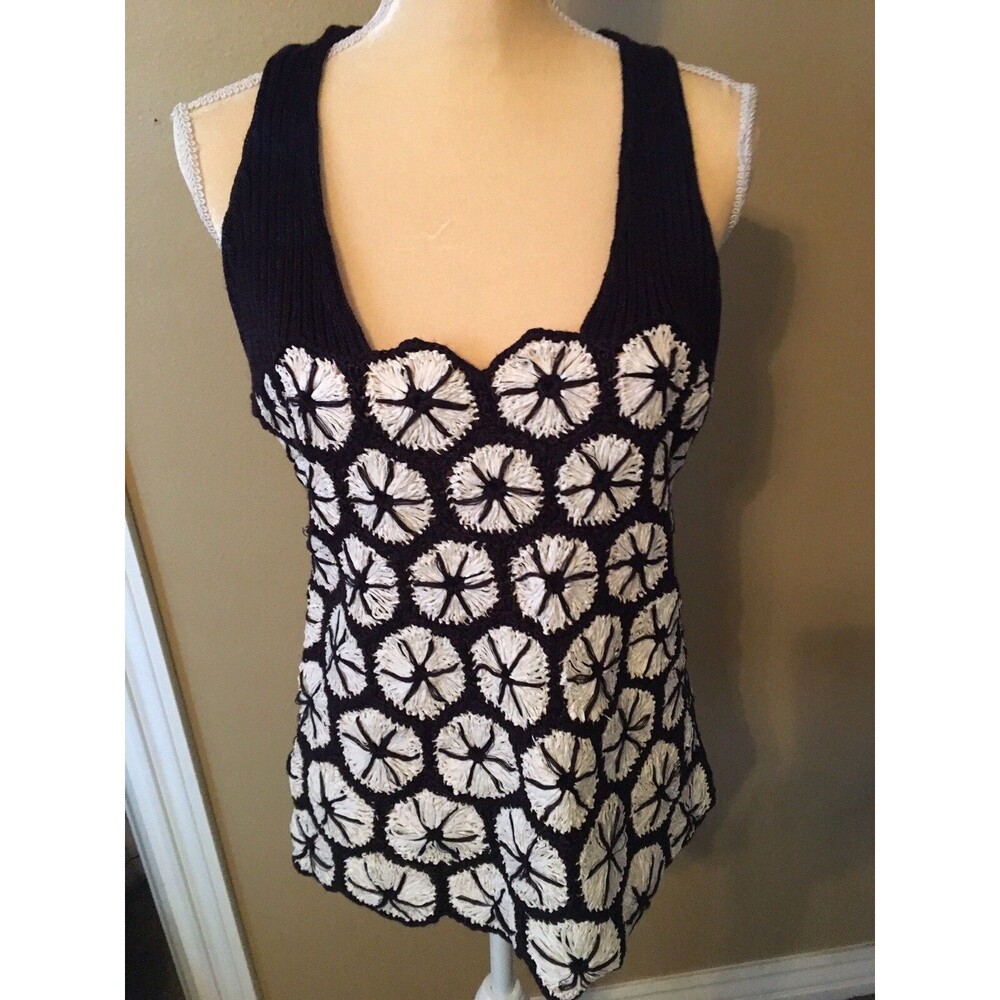 Knitted & Knotted Anthropologie Kaneohe Crochet Ramie Racer Back Tank Top SZ M